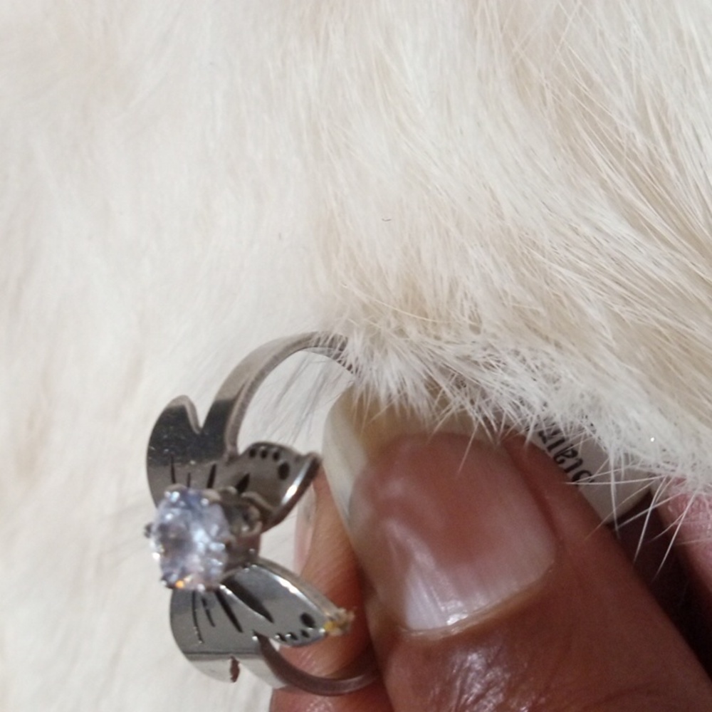 Butterfly Ring - Picture 3 of 3